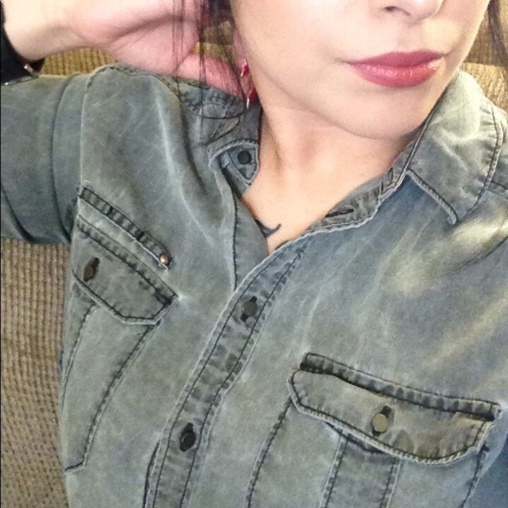 Express Boyfriend Button-Up